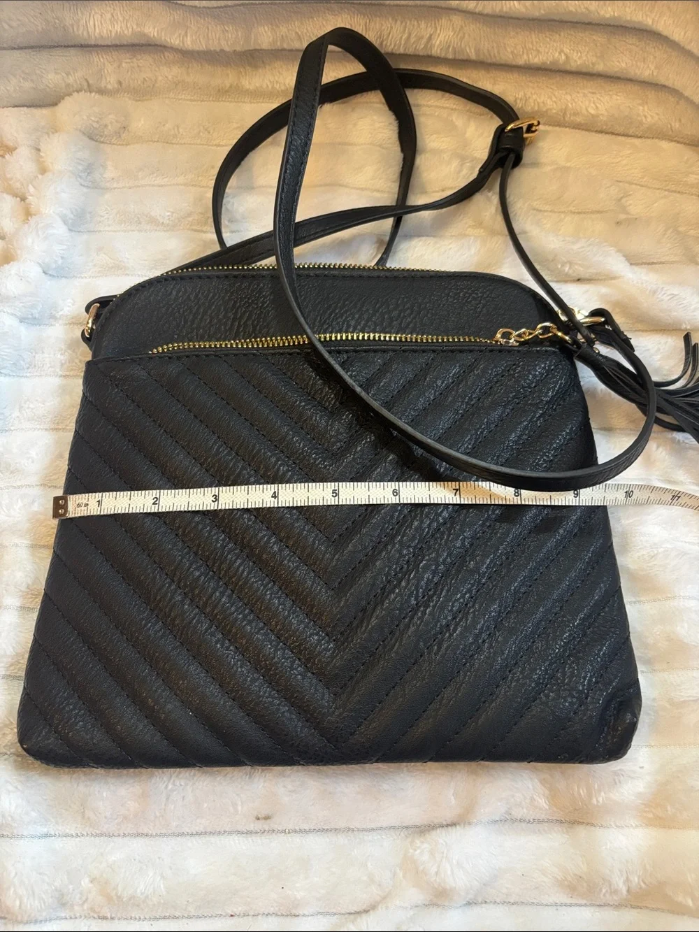 Black Stylish Crossbody Bag with Tassel EUC